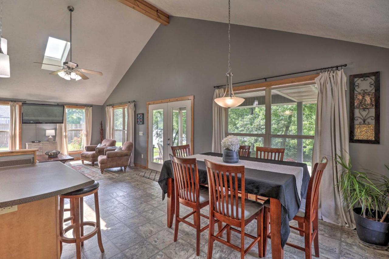 Mountain Home Cottage With Deck On White River! Gassville Exterior foto