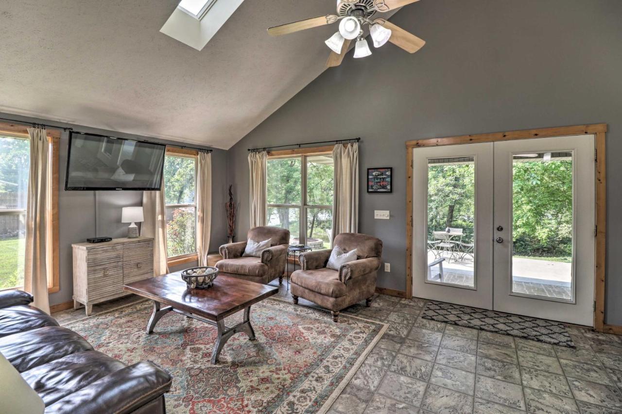 Mountain Home Cottage With Deck On White River! Gassville Exterior foto