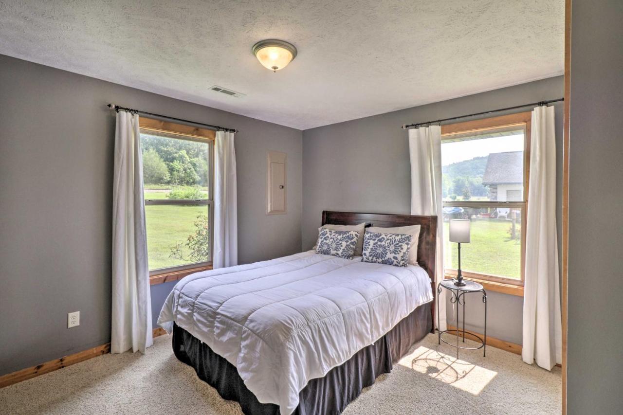 Mountain Home Cottage With Deck On White River! Gassville Exterior foto