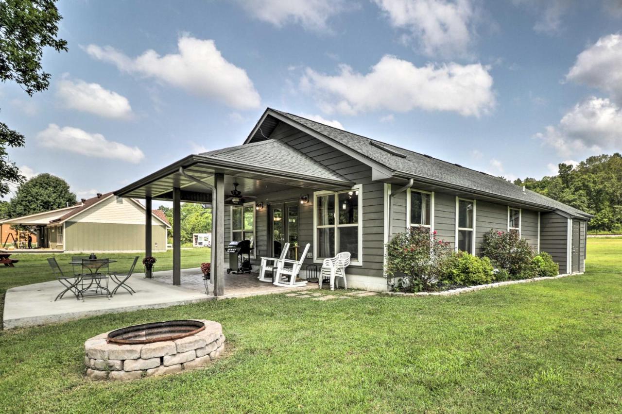 Mountain Home Cottage With Deck On White River! Gassville Exterior foto